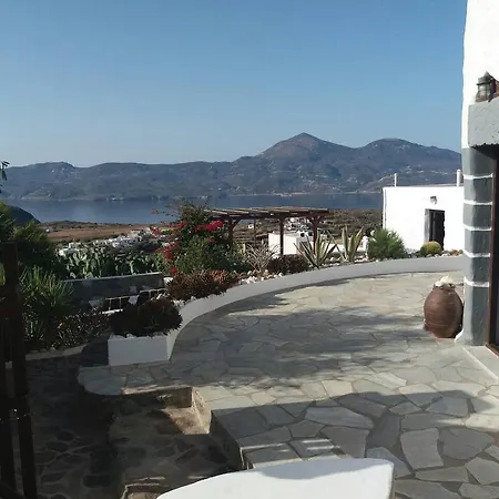 Drougas' Windmill * Plaka (Milos)